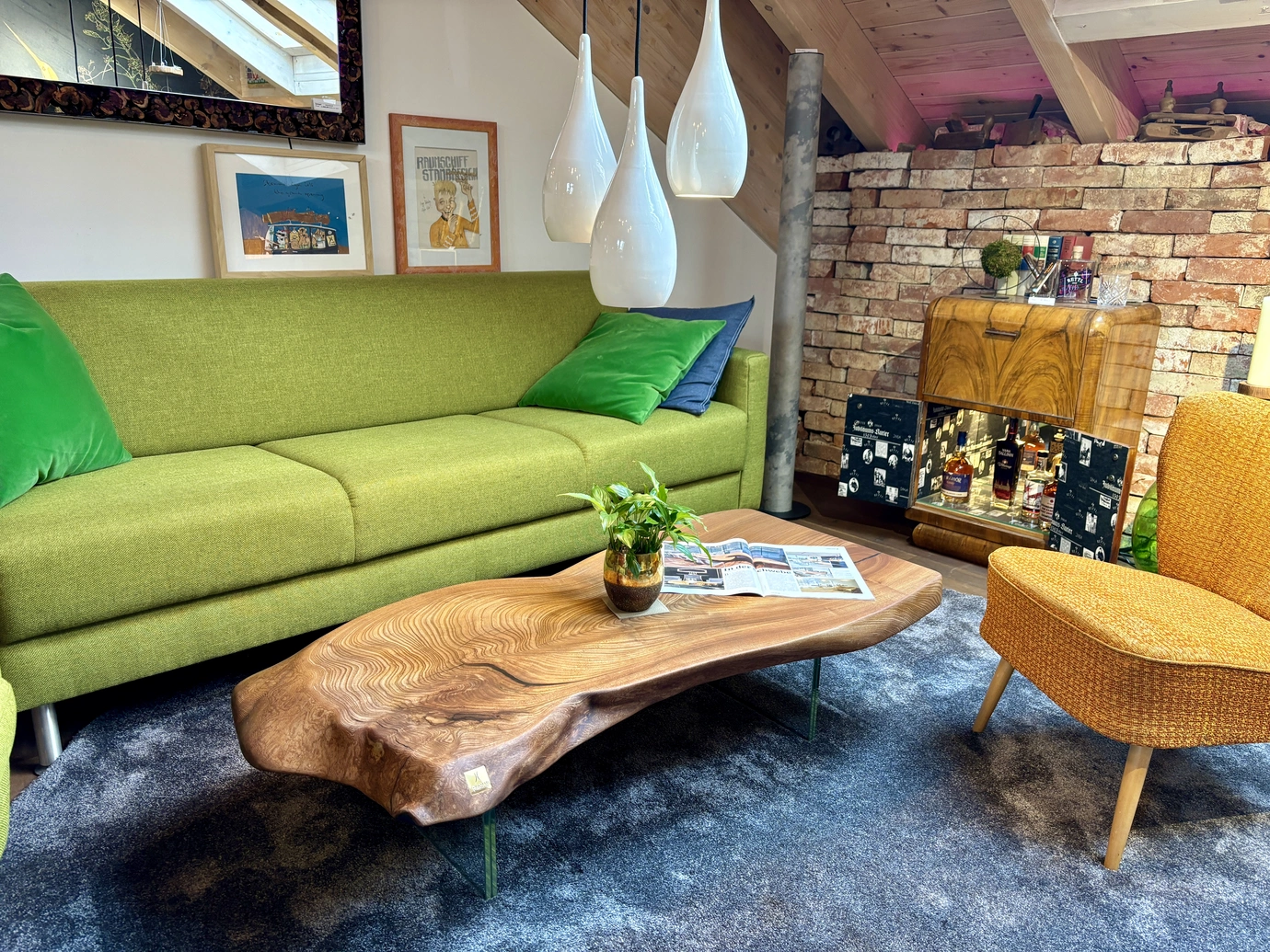 Couchtisch Ulme Nr. 45