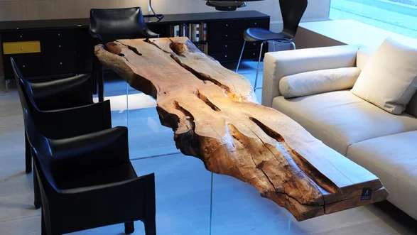 Table basse d'un tronc d'arbre