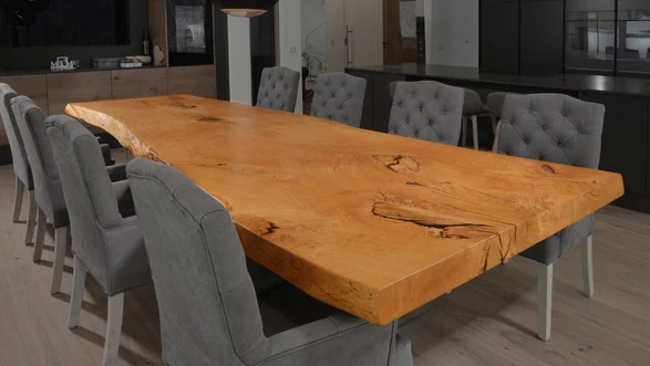 Table de tronc d'arbre par Stammdesign