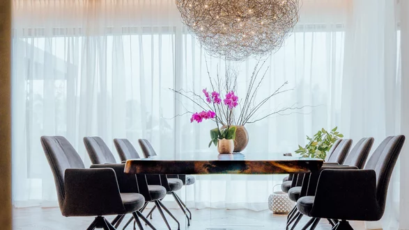 Esstisch mit Epoxyharz Nussbaum natur | 300x100 cm  Nr. 116