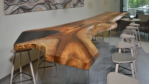Baumstammtisch für die Gastronomie
