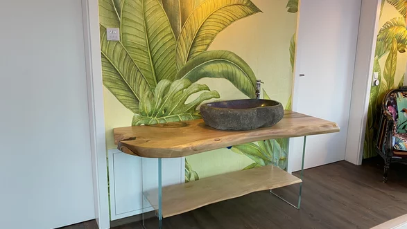 Waschtisch Naturholz Badezimmer