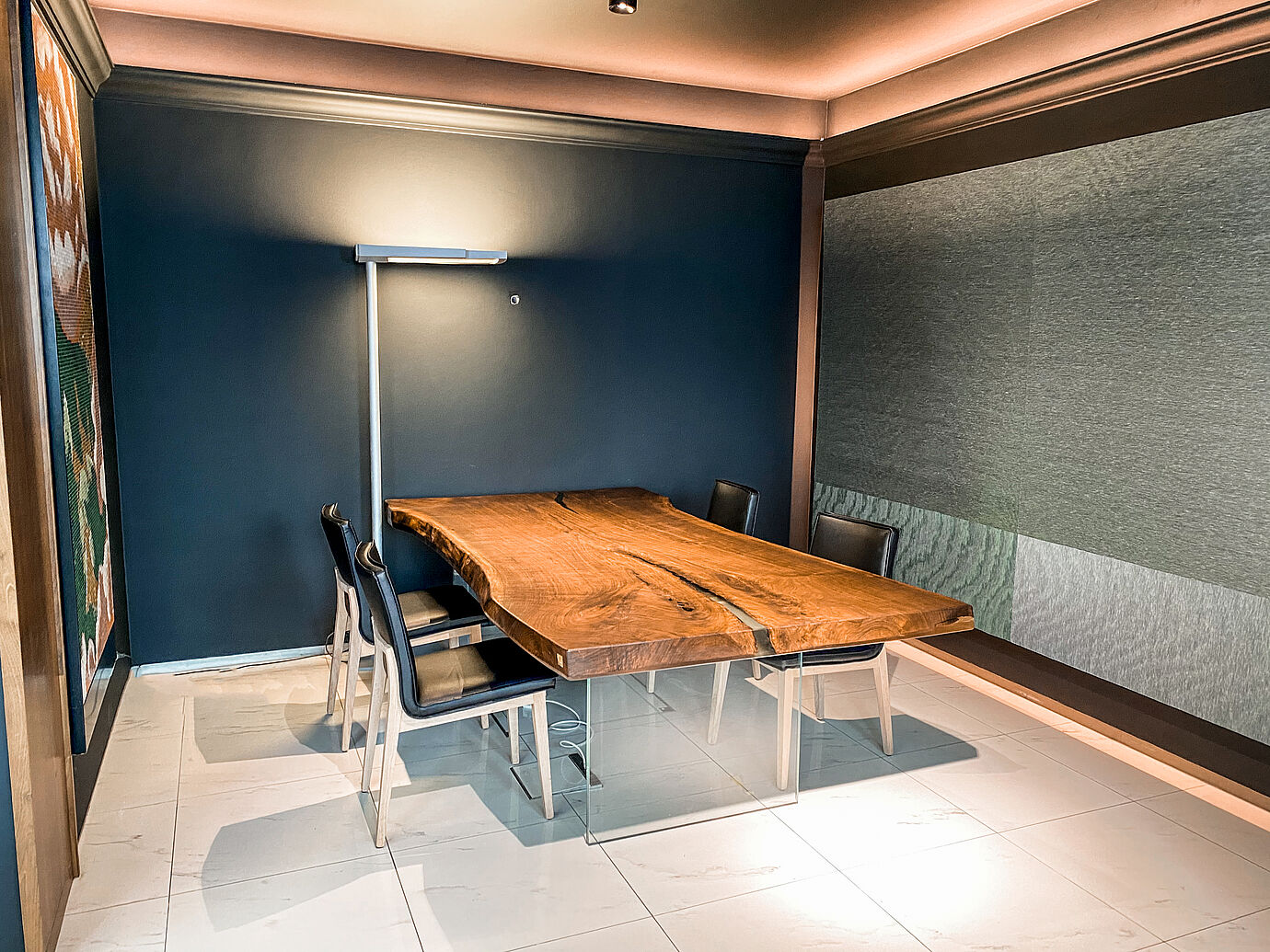 Ess. / Besprechungstisch Nussbaum Nr. 5