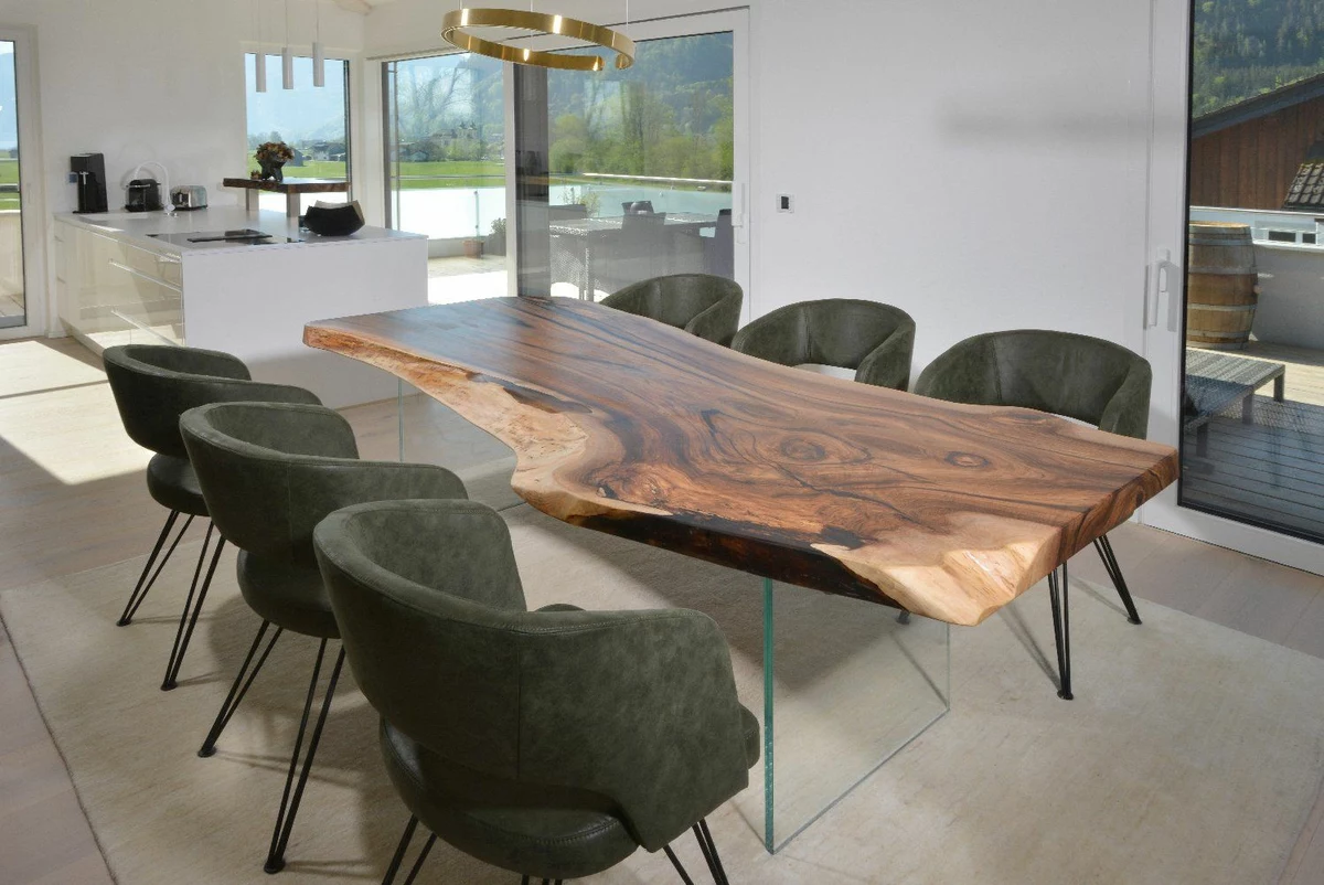 Nussbaumtisch Baumstamm Tisch