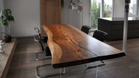 Table de tronc d'arbre par Stammdesign
