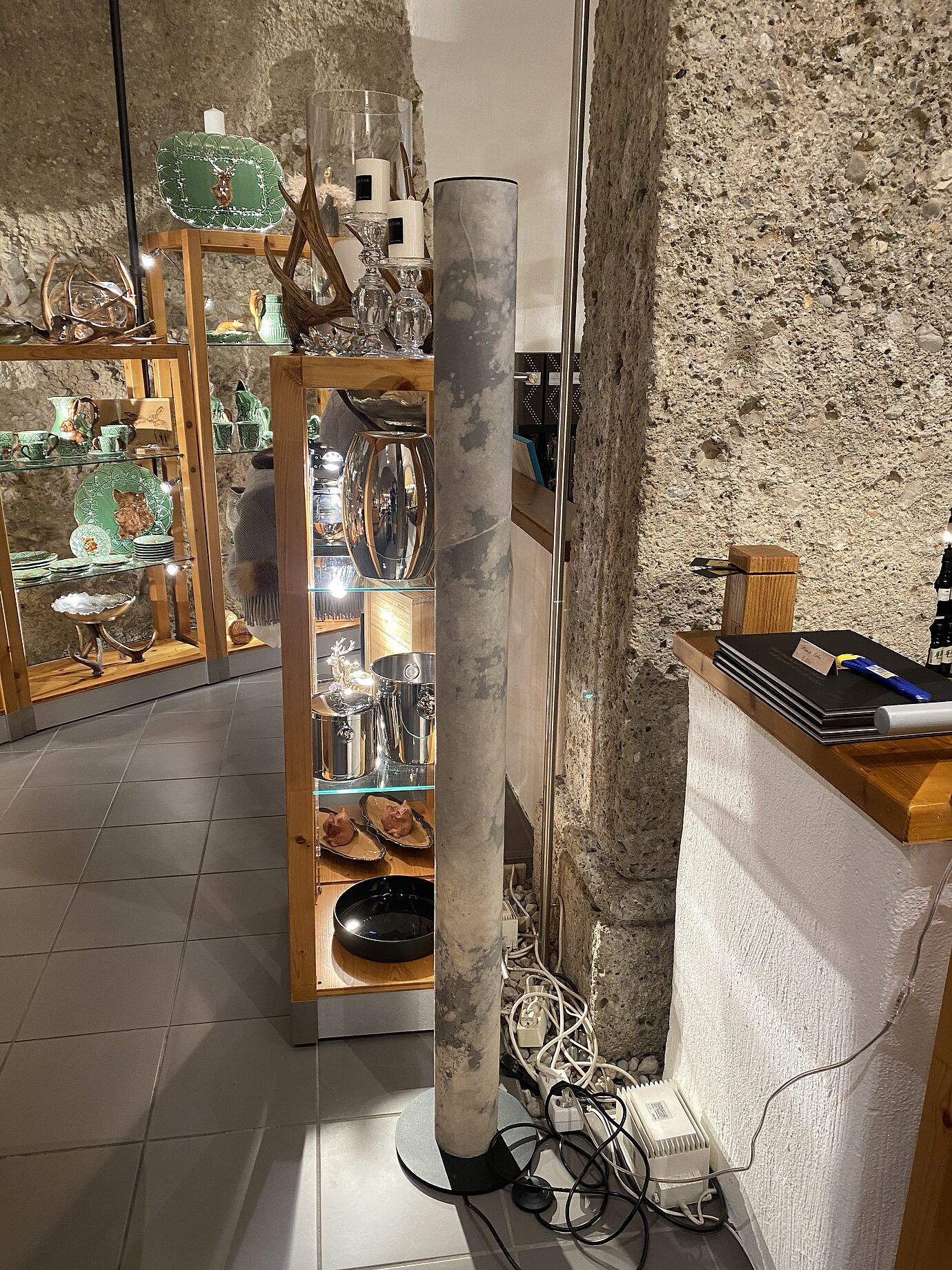 Stehlampe Steinfunier